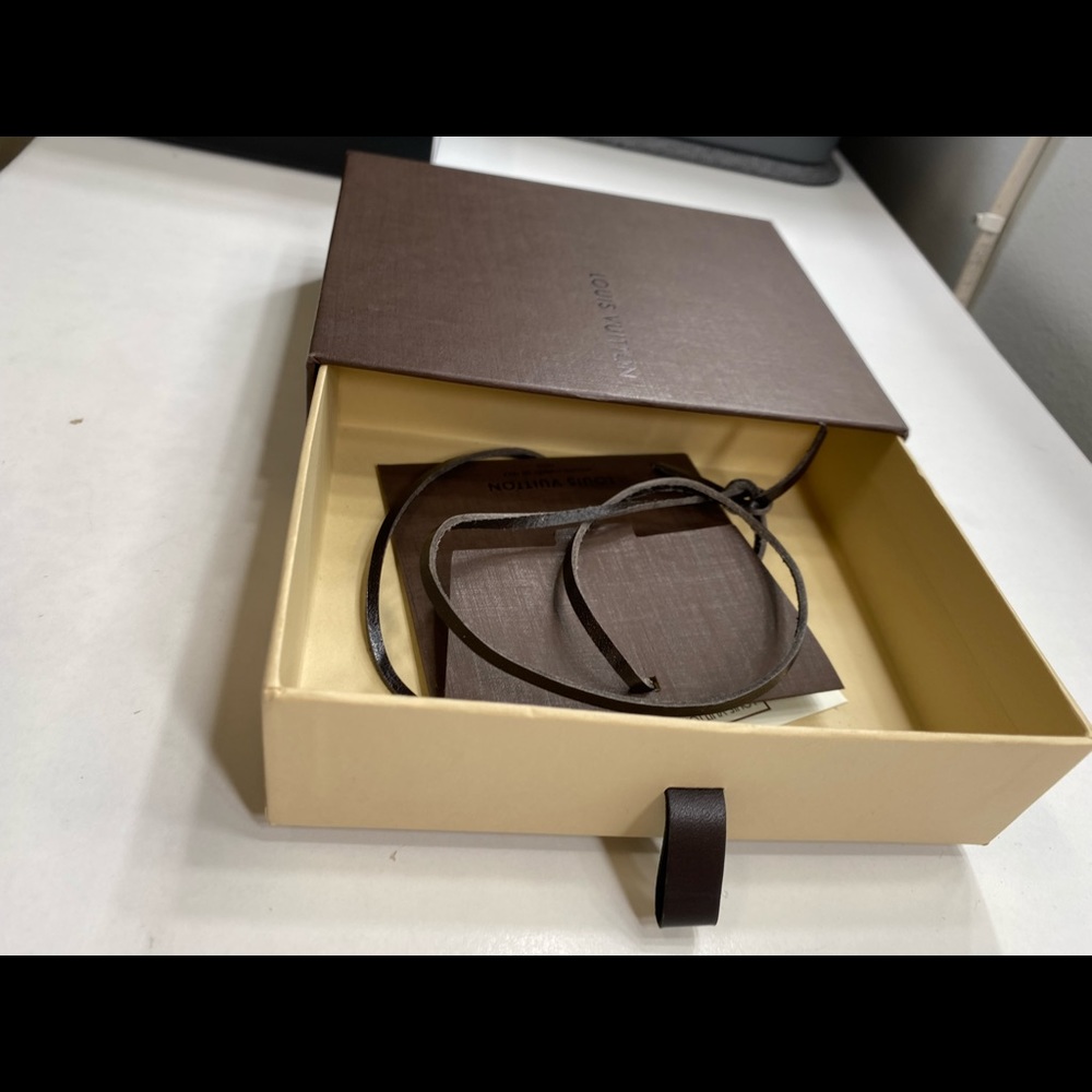 Louis Vuitton Box - Picture 3 of 4